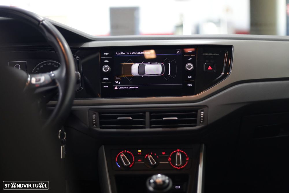 VW Polo 1.0 Confortline - 22