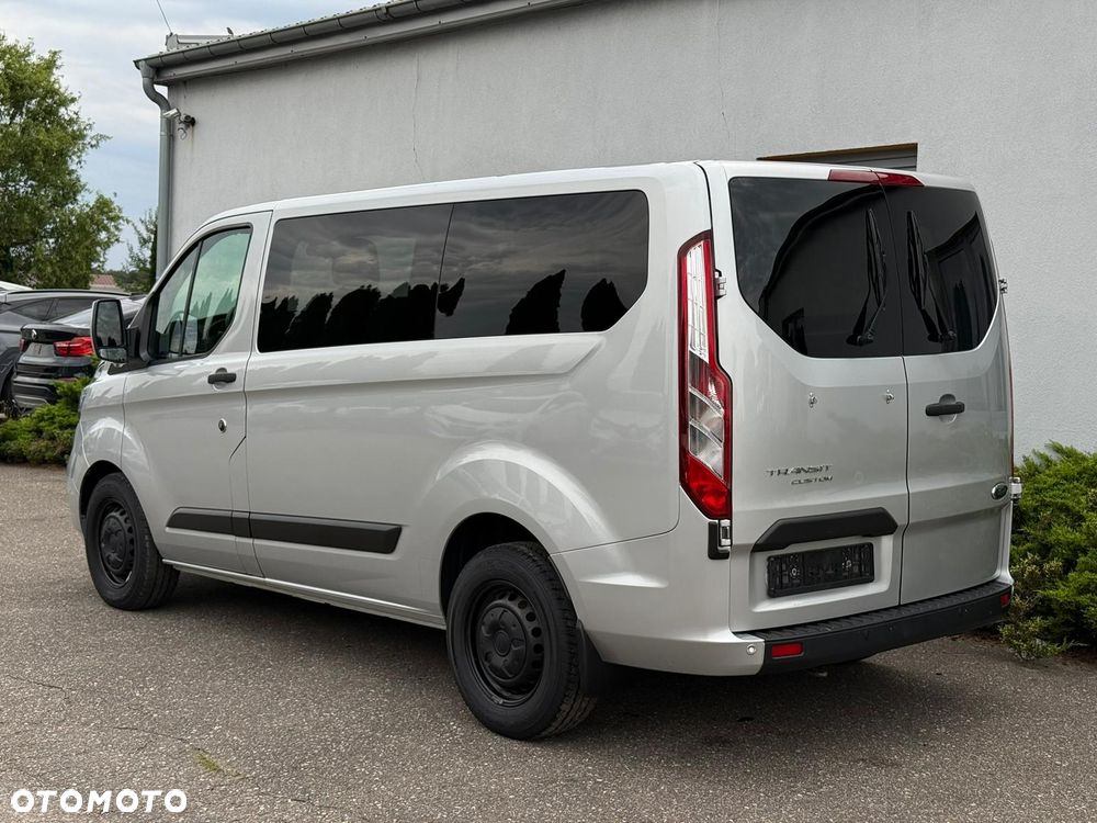 Ford Transit Custom - 12