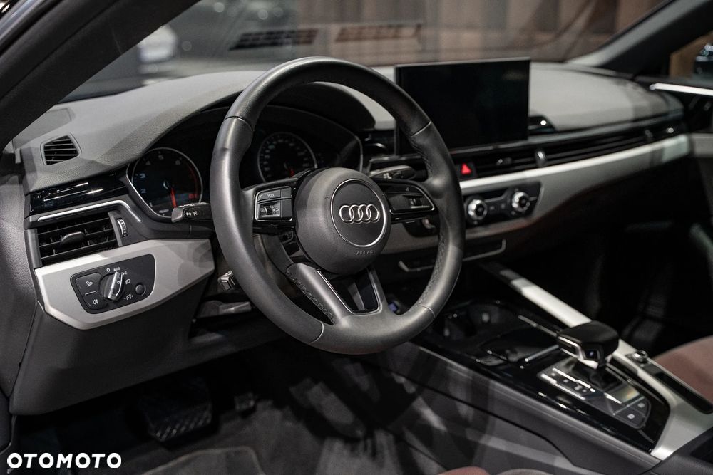 Audi A5 Coupé 35 TFSI mHEV Advanced S tronic - 12