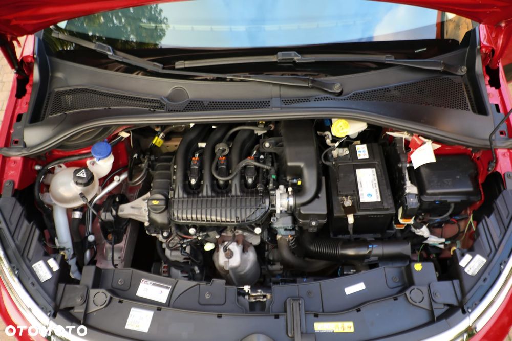 Citroën C3 1.2 PureTech Feel - 24