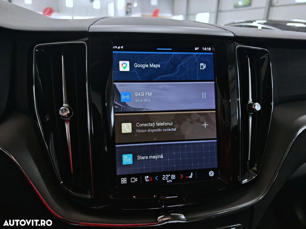 Volvo XC 60 B4 D AWD Core - 12