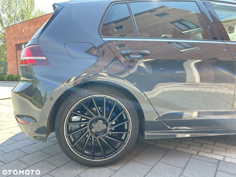 Volkswagen Golf 1.2 TSI BlueMotion Technology DSG Cup - 32