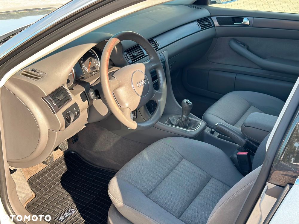 Audi A6 Limousine 1.9 TDI - 24