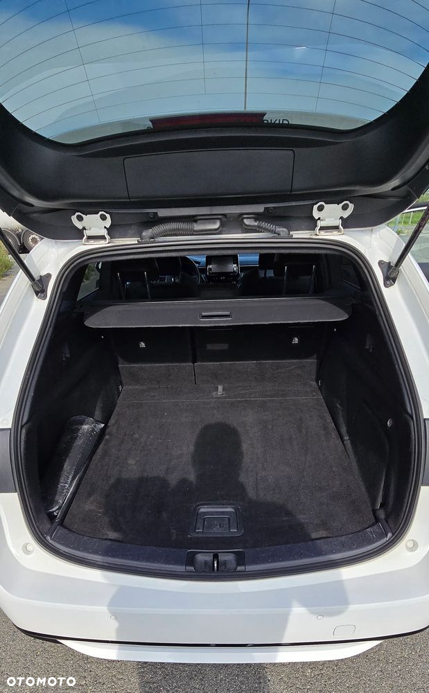 Toyota Corolla 2.0 Hybrid Comfort - 11