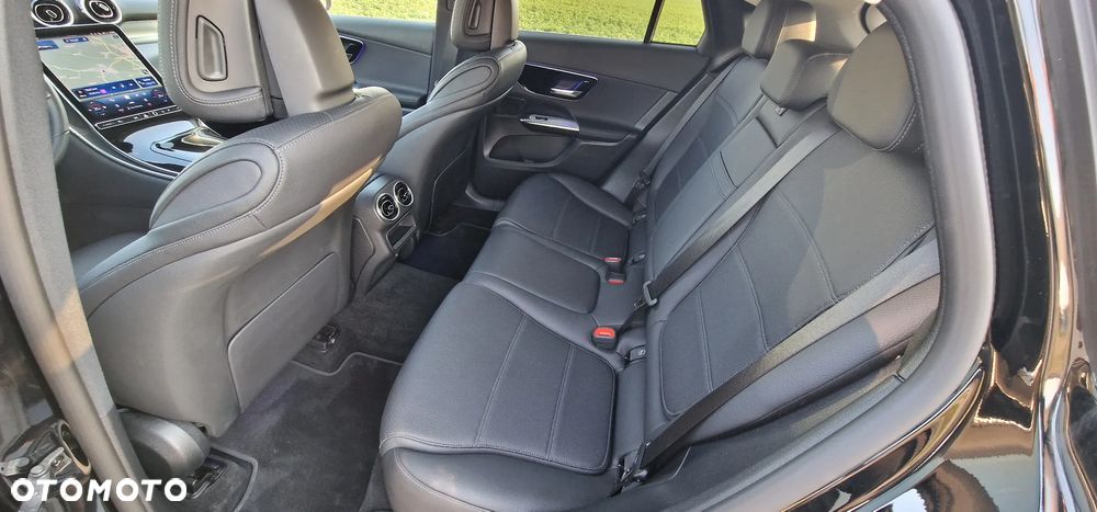 Mercedes-Benz GLC 220 d mHEV 4-Matic Avantgarde - 6