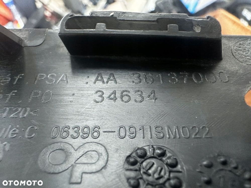 KRATKA ZDERZAKA HALOGENU LEWY PRZÓD PEUGEOT 308 T9 AA36137000 - 4