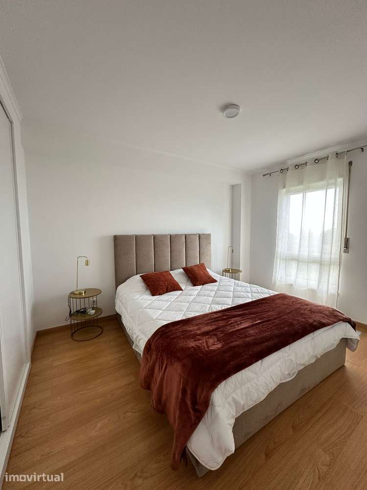 Apartamento T2 renovado à venda em Ponta Delgada - Grande imagem: 3/10