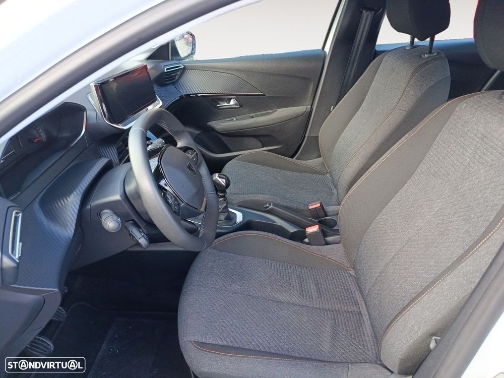 Peugeot 208 1.2 PureTech Style - 9