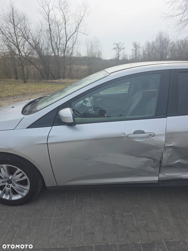 Ford Focus - 18