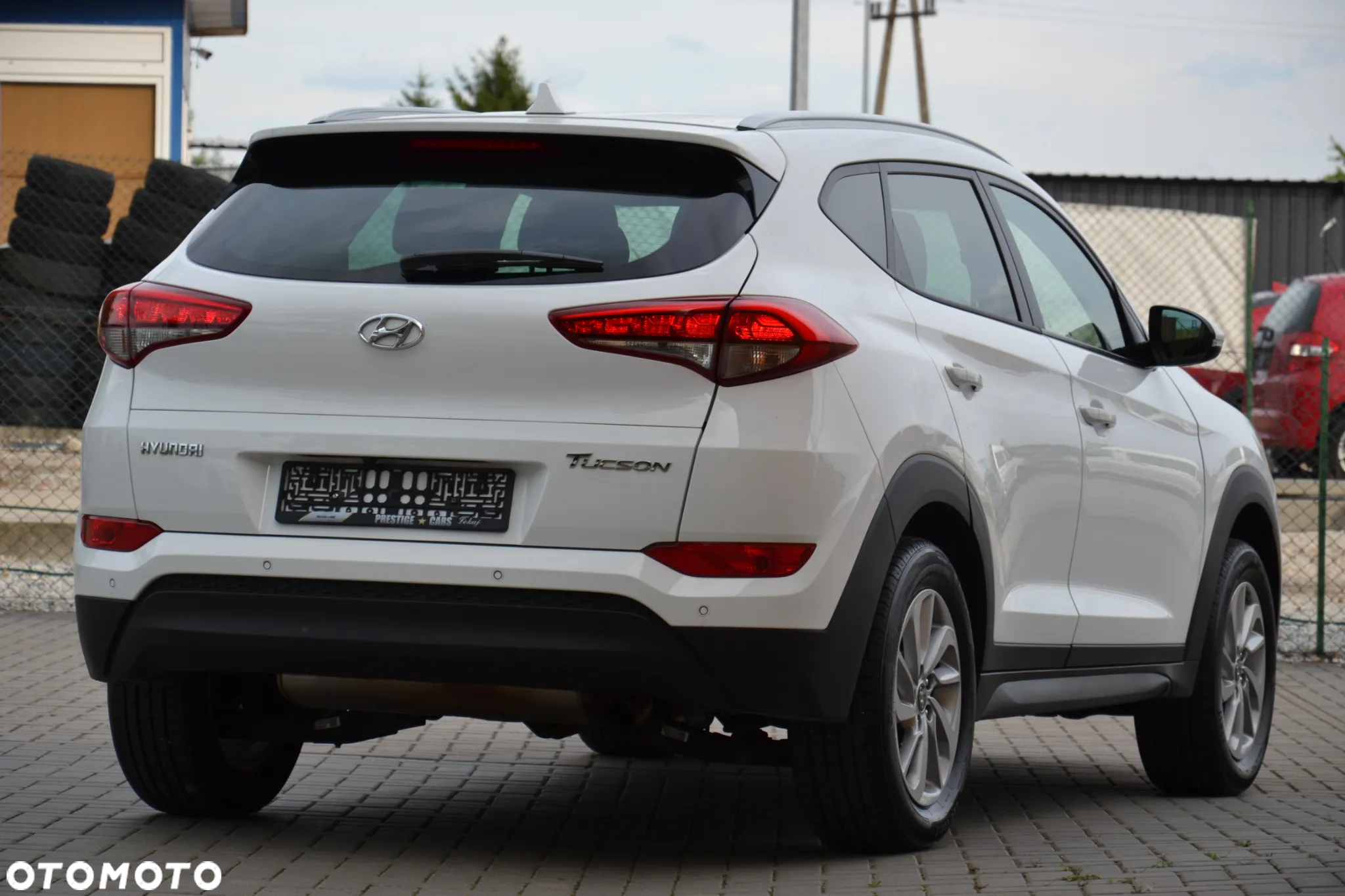Hyundai Tucson 1.6 GDi 2WD Pure - 11