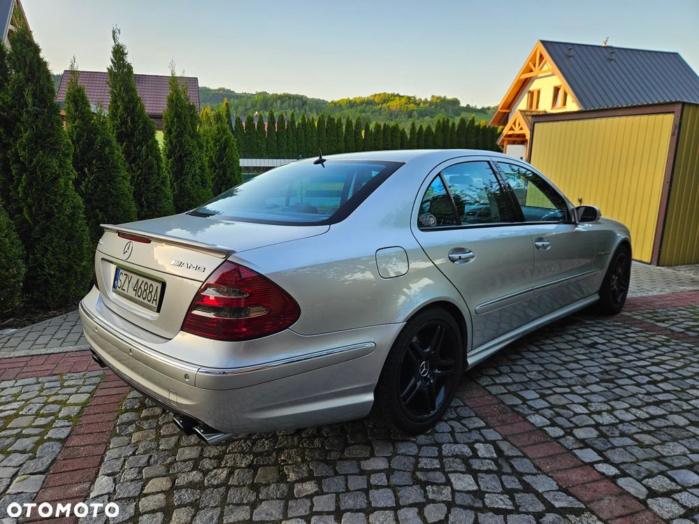Mercedes-Benz Klasa E - 8