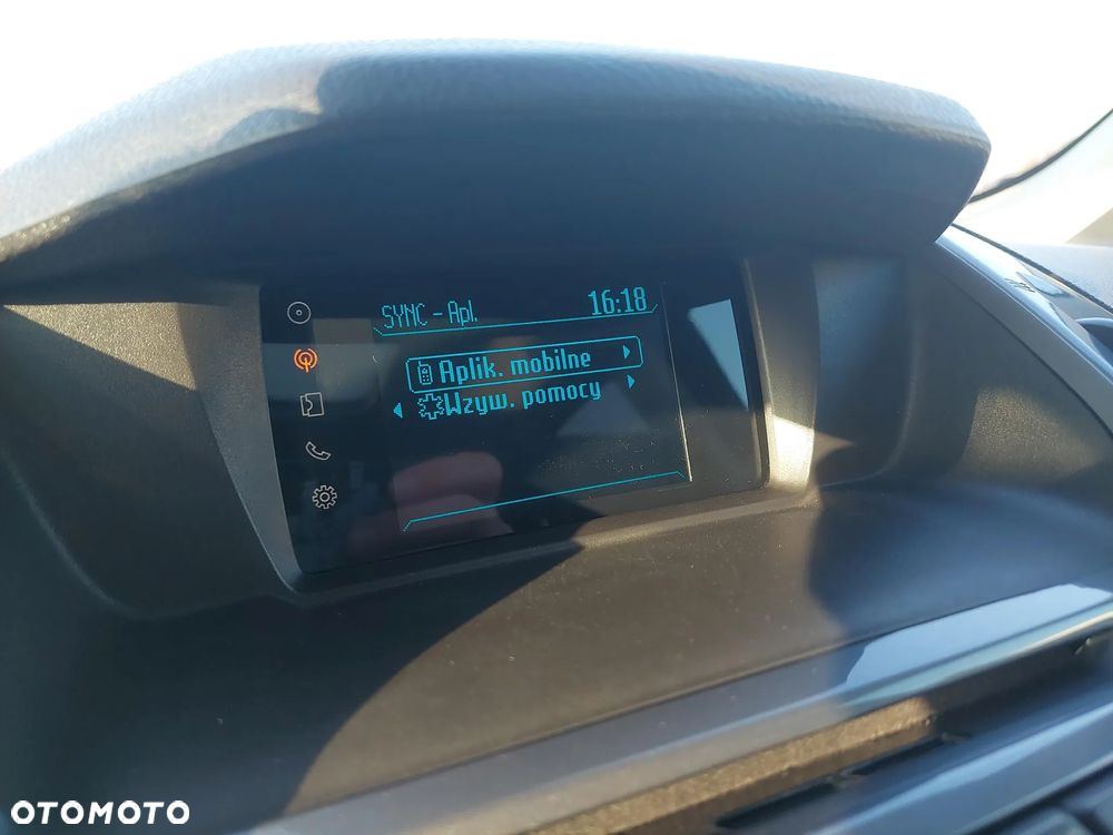 Ford Tourneo Connect 1.5 TDCi Titanium - 29