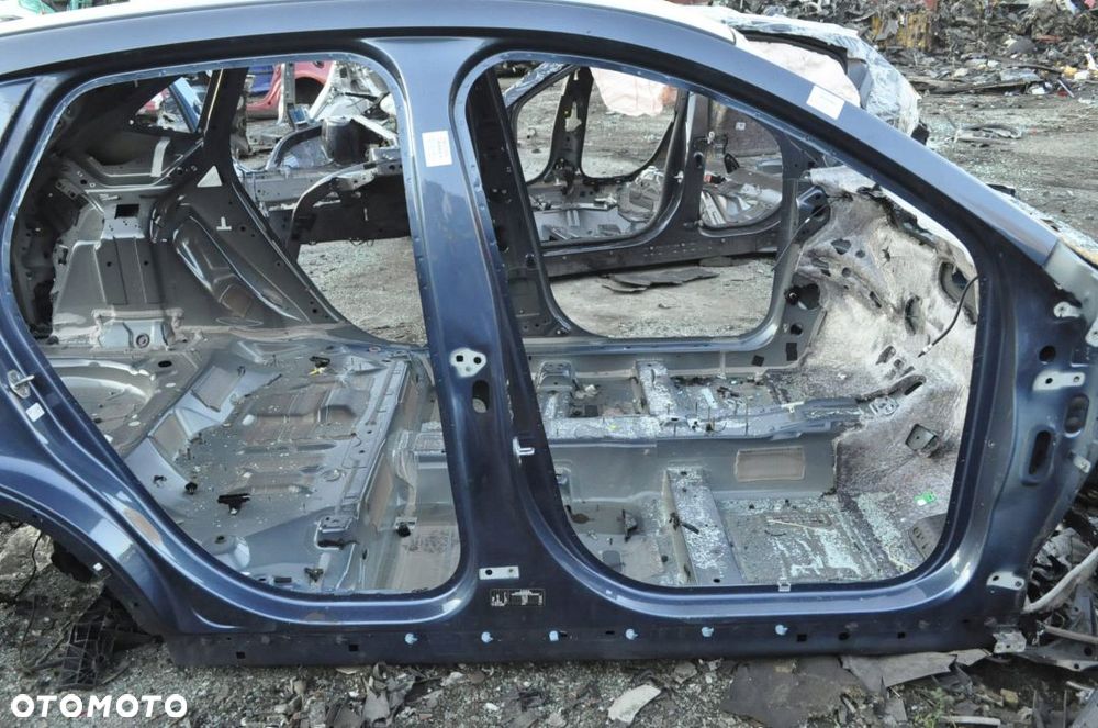 FORD KUGA III MK3 SŁUPEK PRÓG PRAWY - 1