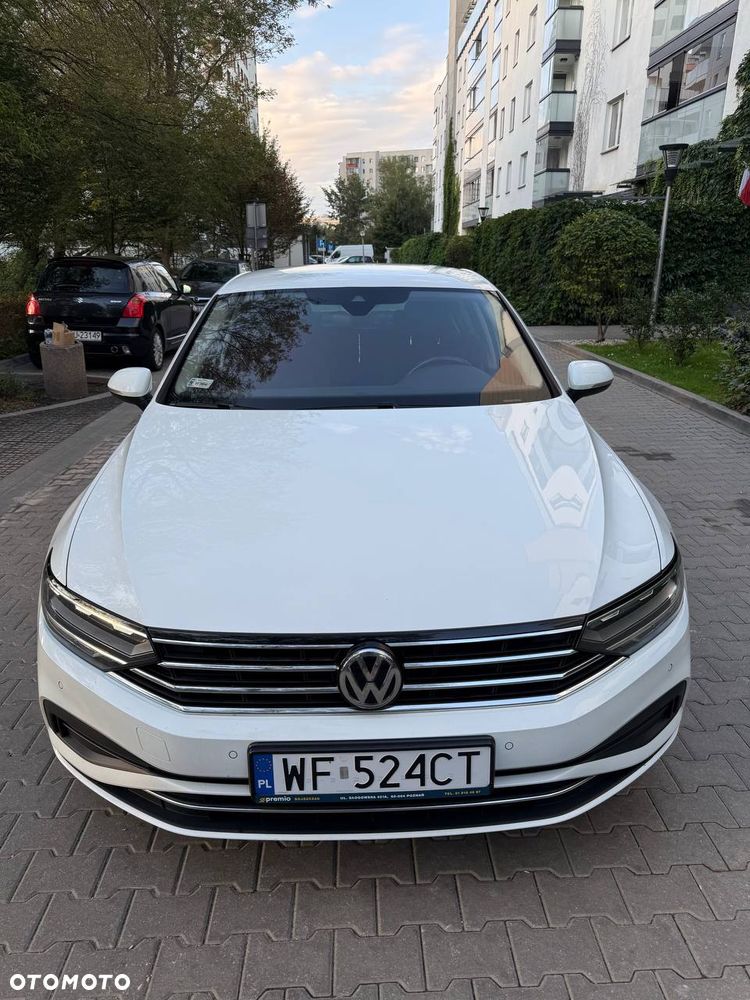 Volkswagen Passat 2.0 TSI Business DSG - 2