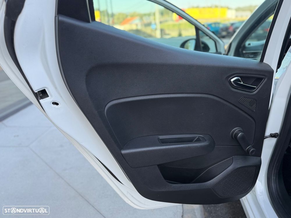 Renault Clio BLUE dCi 100 INTENS - 20