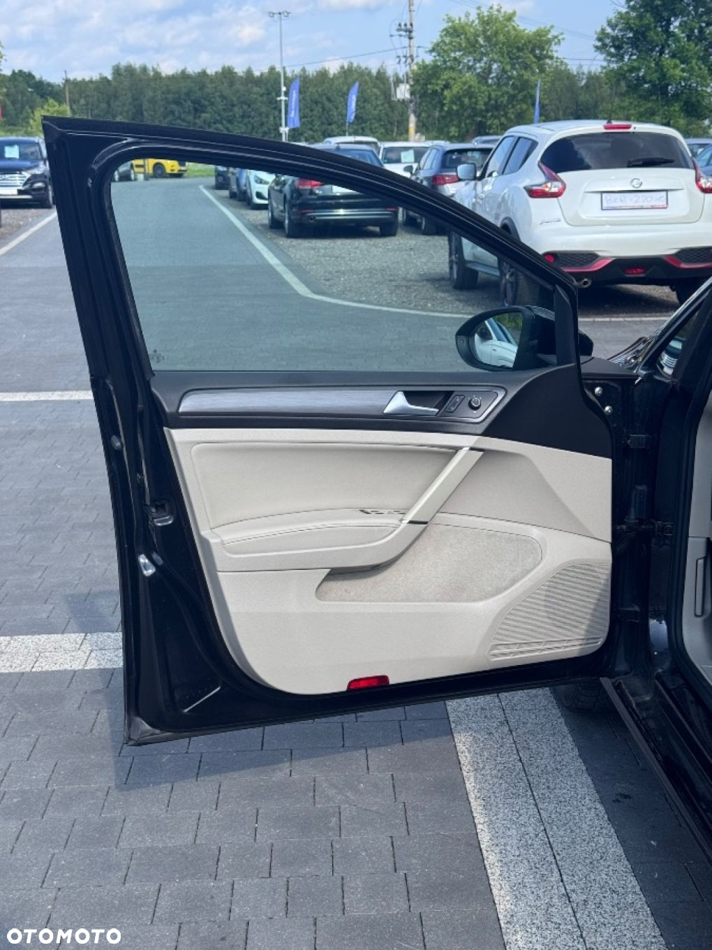 Volkswagen Golf - 15