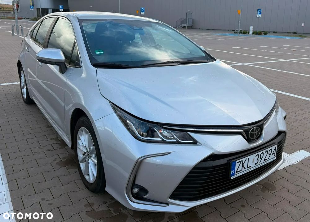Toyota Corolla 1.5 Comfort - 3