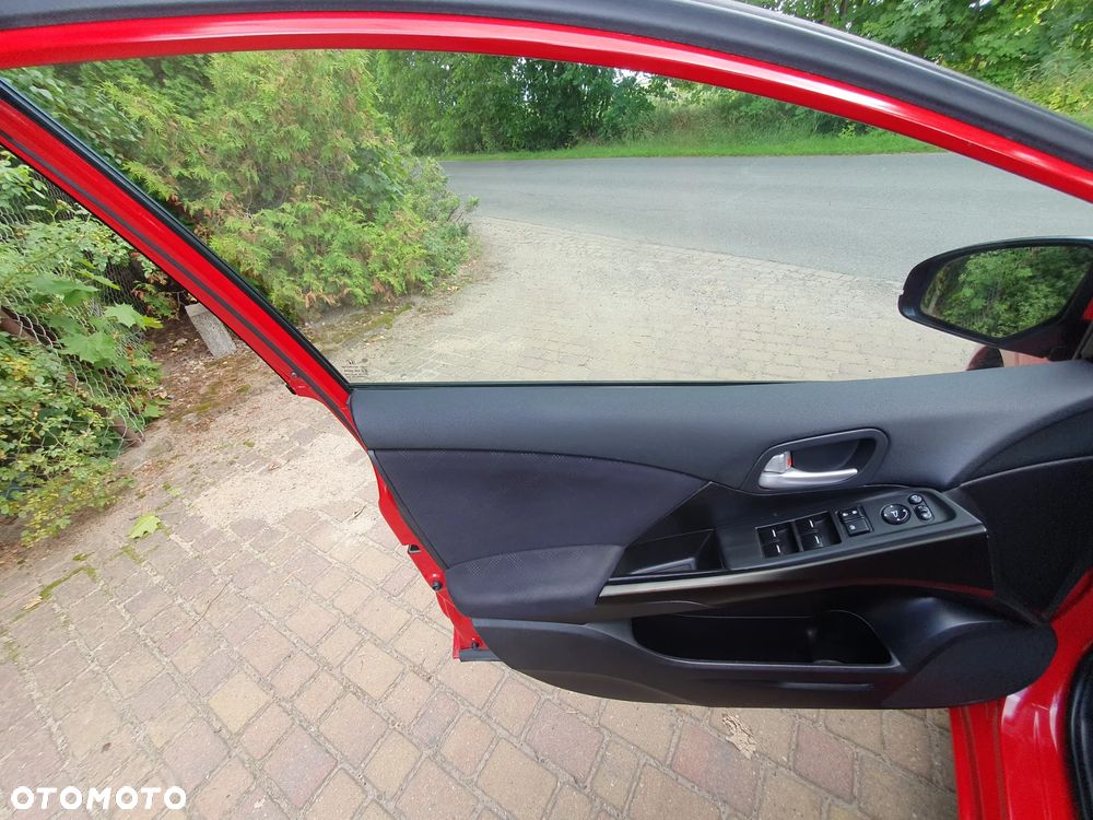 Honda Civic 1.8 i-VTEC Comfort - 9
