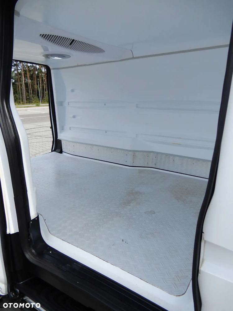 Mercedes-Benz VITO 114 CDI KERSTNER -20 st. C LONG Długi L2 Model W447 Silnik 2.2 CDI 136 KM Serwis ASO Do Ostatniego Kilometra Stan Jak Nowy UNIKAT - 25