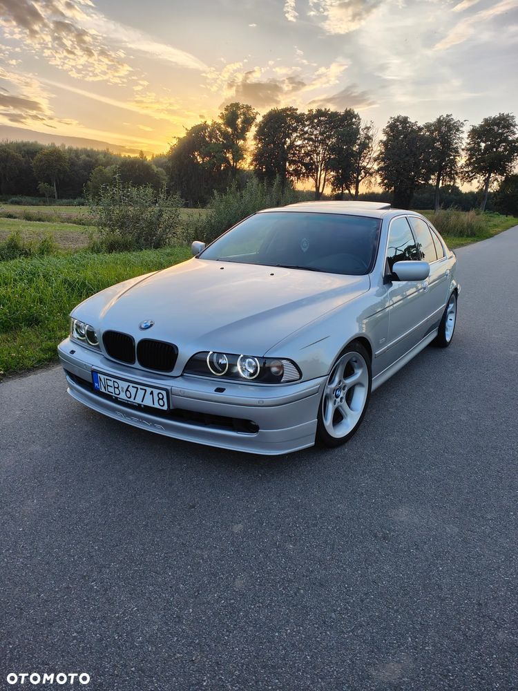 BMW Seria 5 525d - 11