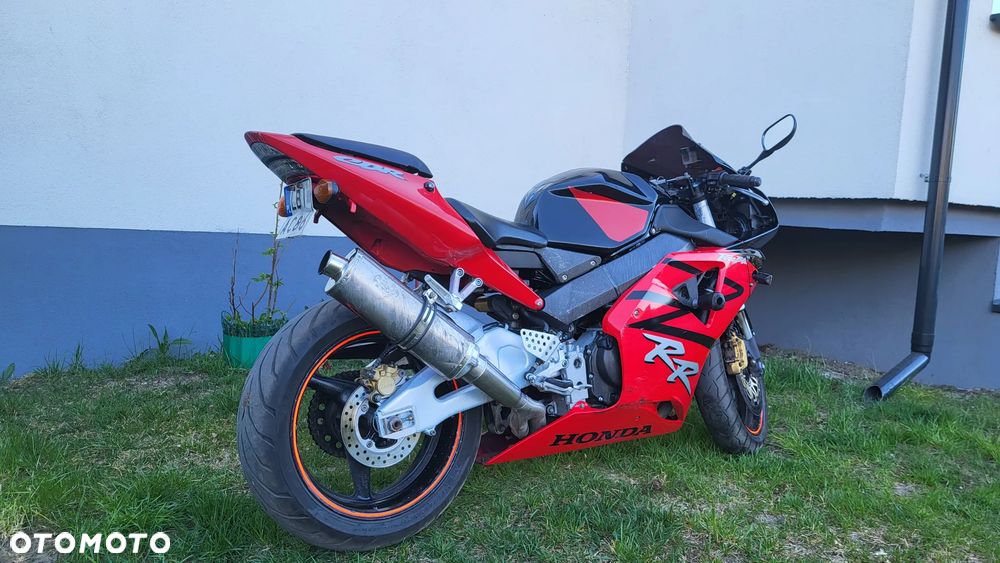 Honda CBR - 7