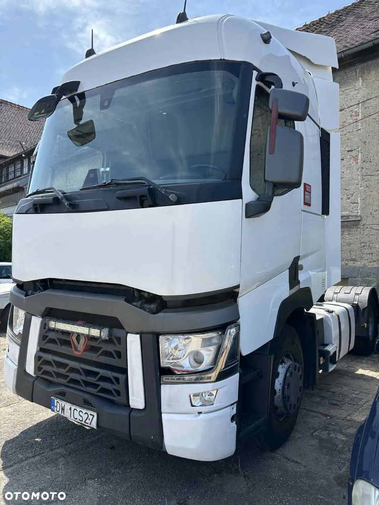Renault T480 - 1
