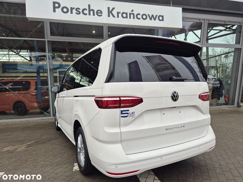 Volkswagen multivan Multivan Family L2 silnik: 2,0 l TDI SCR 150 KM / skrzynia biegów: 7-biegowa DSG rozstaw osi: 3124 mm - 5