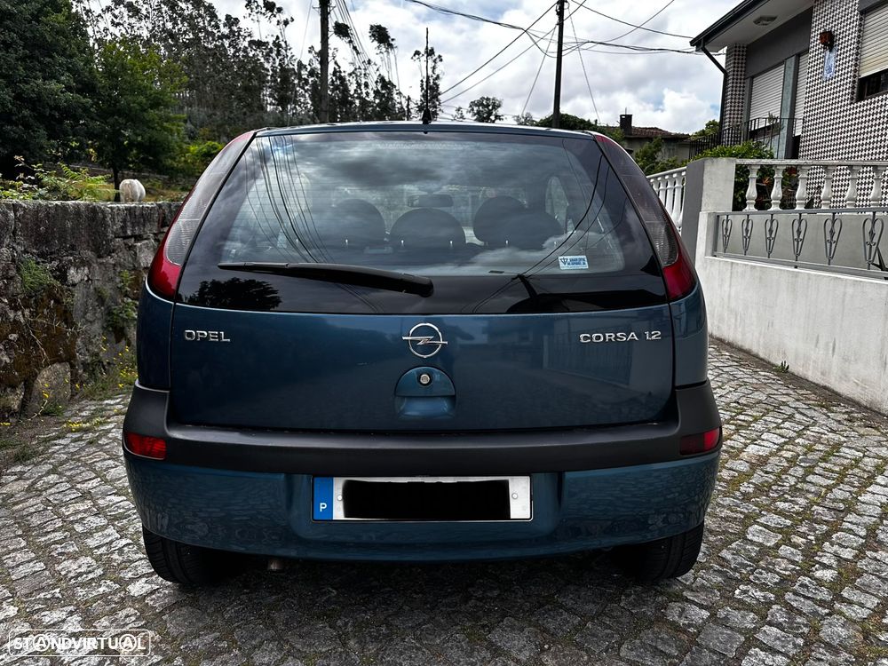 Opel Corsa 1.2 16V Confort - 4