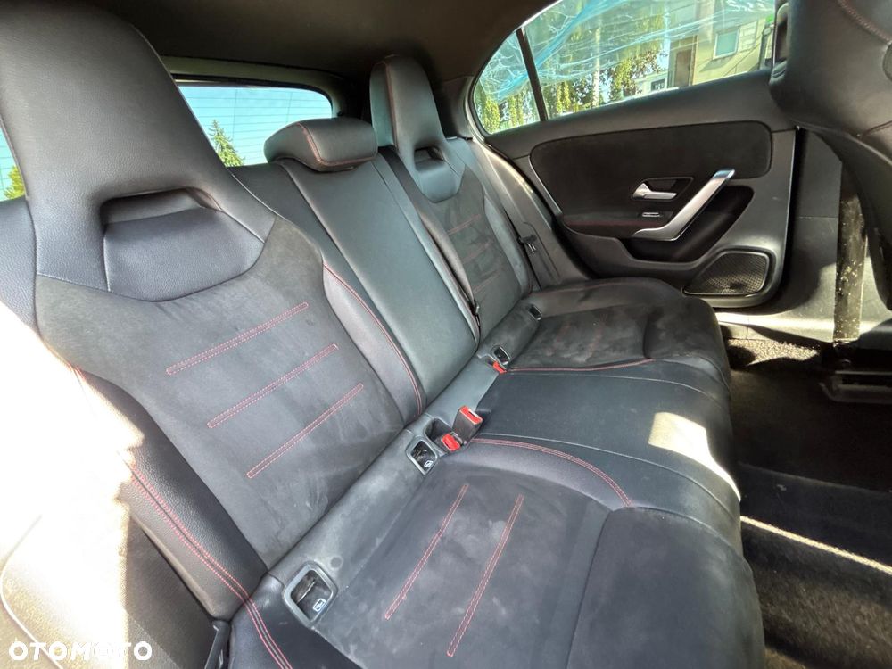 Mercedes-Benz Klasa A 180 d 7G-DCT AMG Line - 12