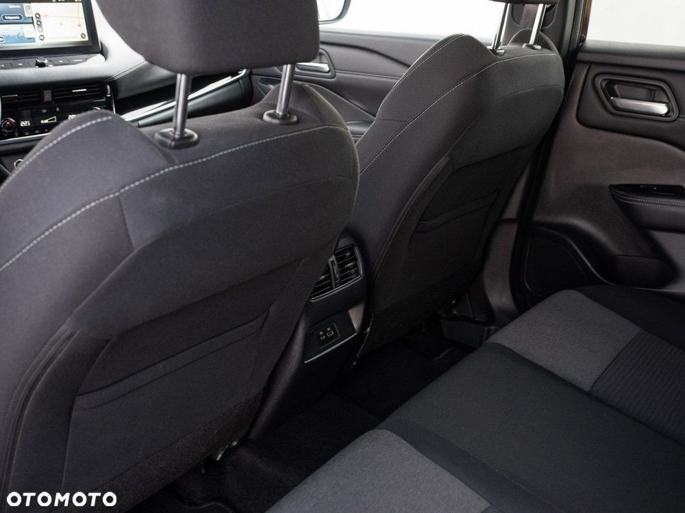 Nissan Qashqai 1.3 DIG-T MHEV N-Connecta Xtronic - 22