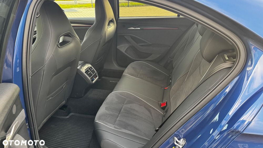 Skoda Superb 2.0 TSI 4x4 Sportline DSG - 9