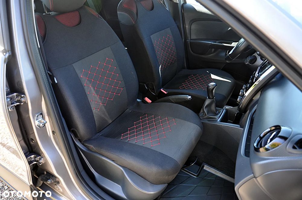 Renault Clio Energy dCi 75 Business - 22