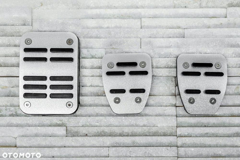 nissan qashqai 2014-2021 manual nakładki na pedały nakładane - 2