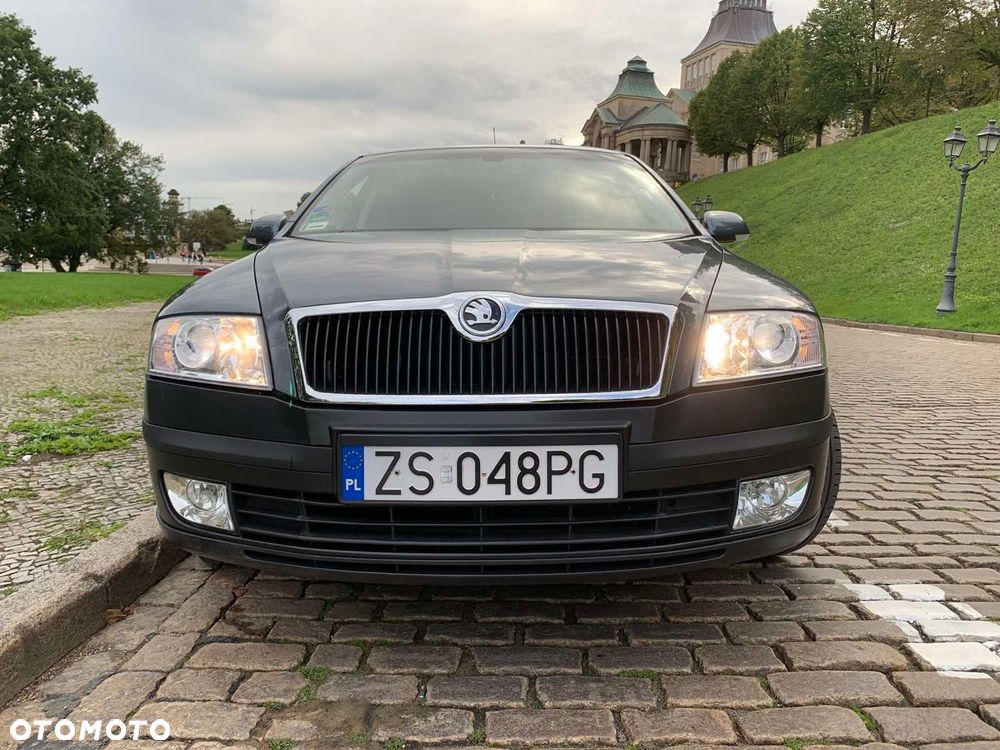 Skoda Octavia 1.6 Classic - 2
