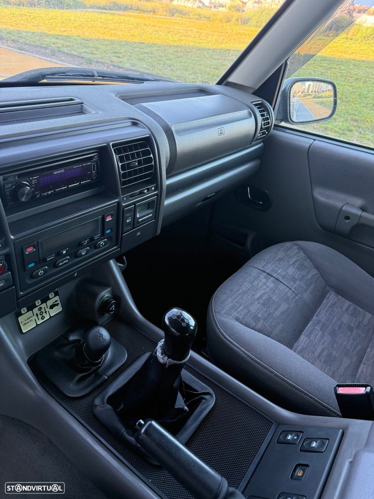 Land Rover Discovery 2.5 TD5 - 5