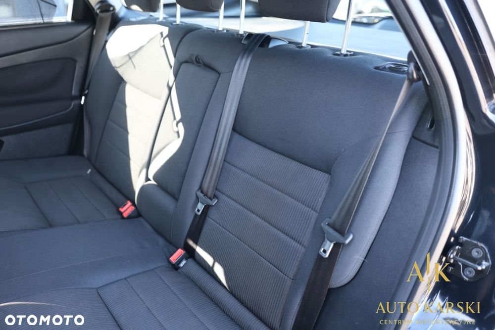 Ford Mondeo - 31