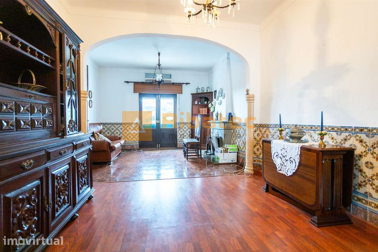 Excelente moradia na Vila de Coruche - Grande imagem: 4/35