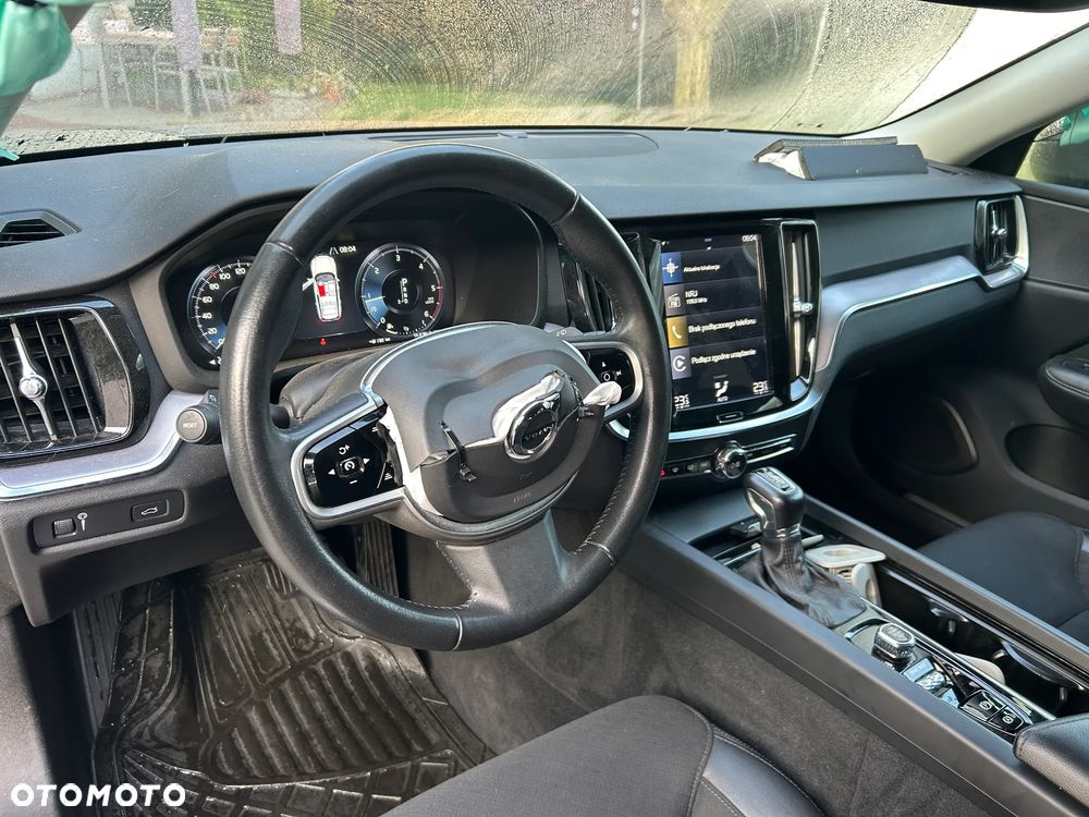 Volvo V60 Cross Country D3 Drive-E Momentum - 20