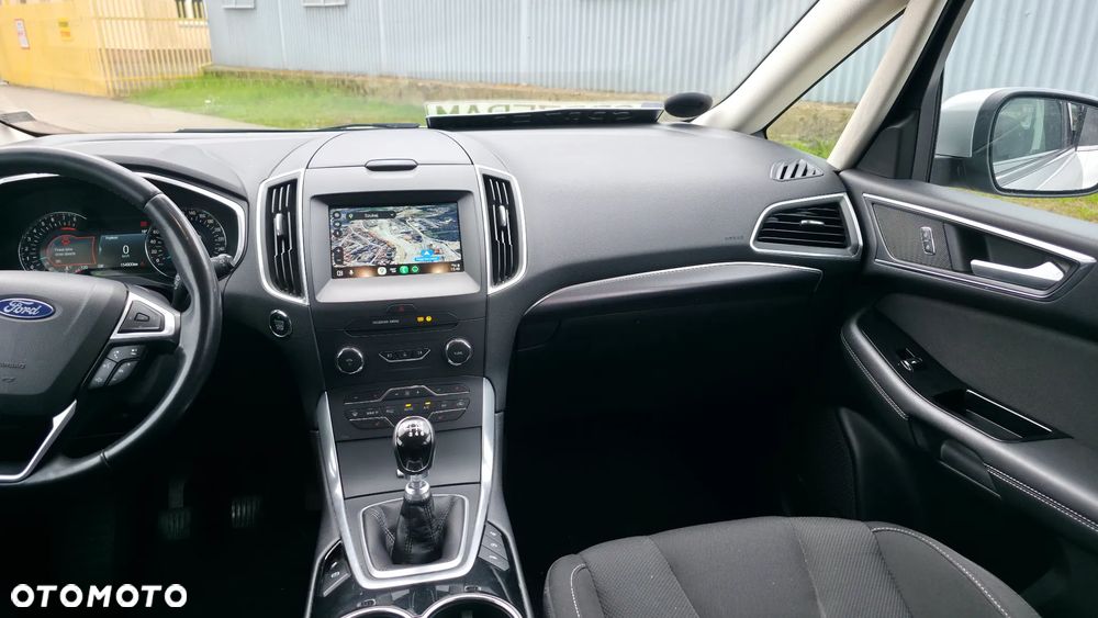 Ford S-Max 1.5 EcoBoost Titanium - 21