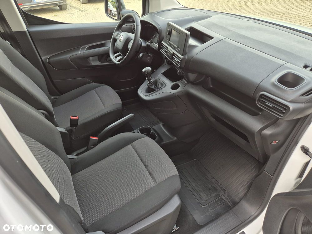 Toyota PROACE CITY - 13