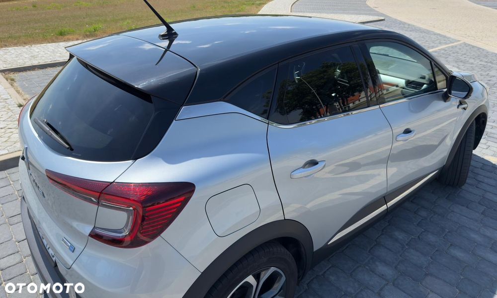 Renault Captur 1.6 E-TECH Full Hybrid 145 Intens - 4