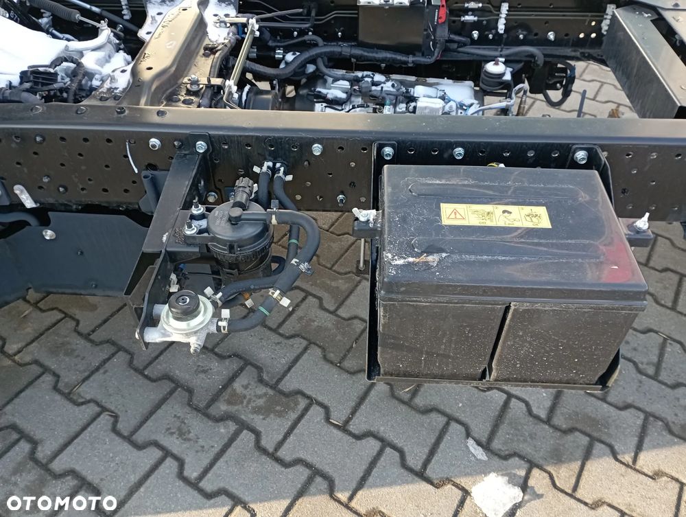 Isuzu M27F 3,0 TURBO - 23