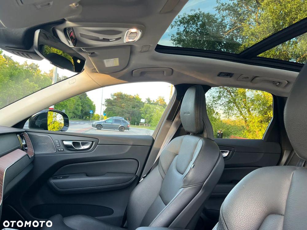 Volvo XC 60 T5 AWD Inscription - 20