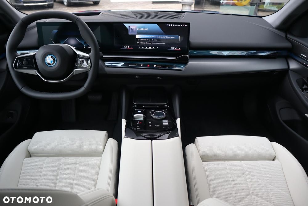 BMW i5 - 16