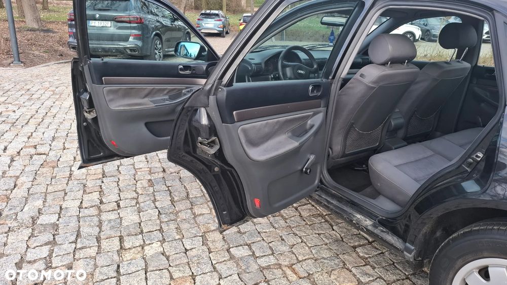 Audi A4 Limousine 1.9 TDI - 12