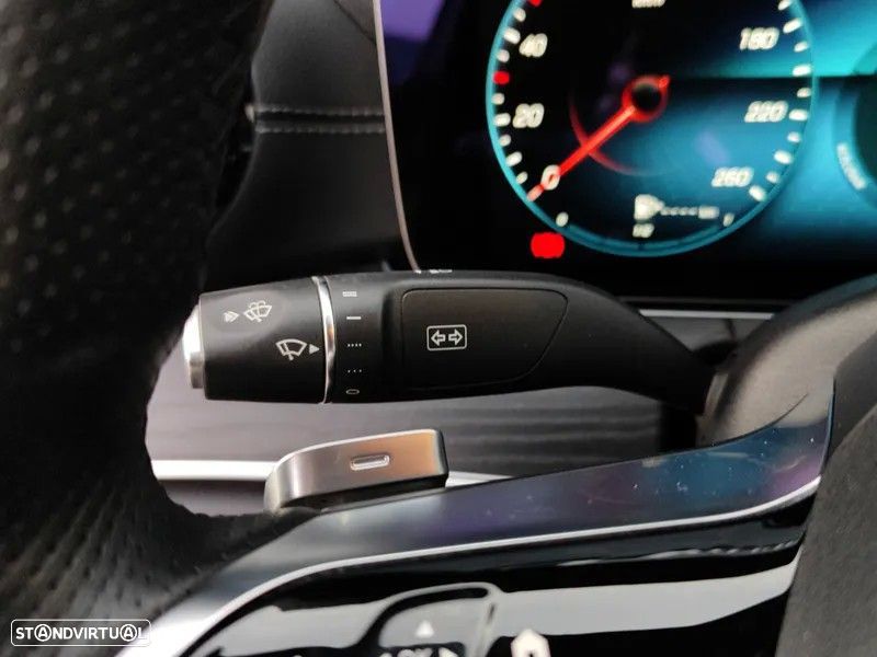 Mercedes-Benz E 300 de AMG Line - 13