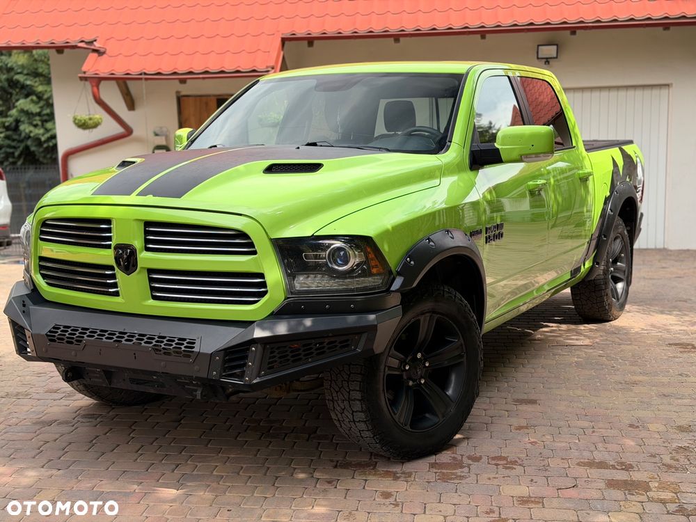 Dodge RAM 5.7 4x4 - 1