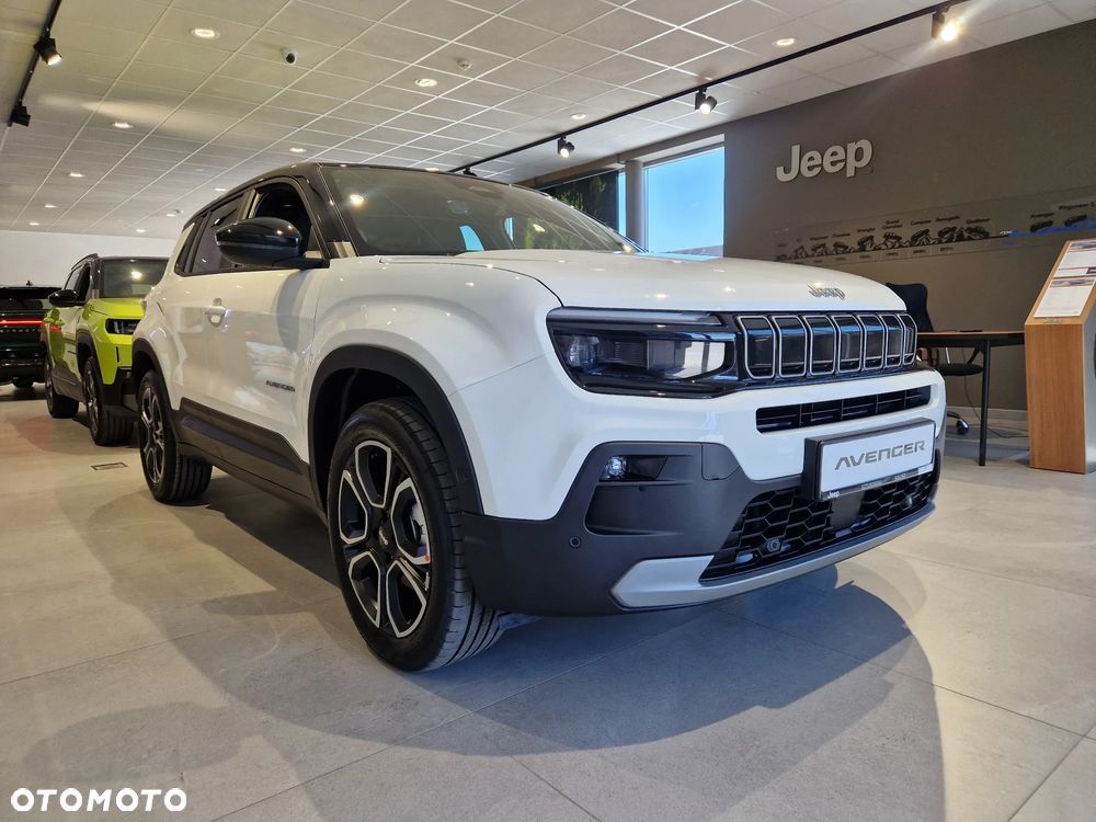 Jeep Avenger 1.2 T3 mHEV Summit FWD eDCT6 - 12