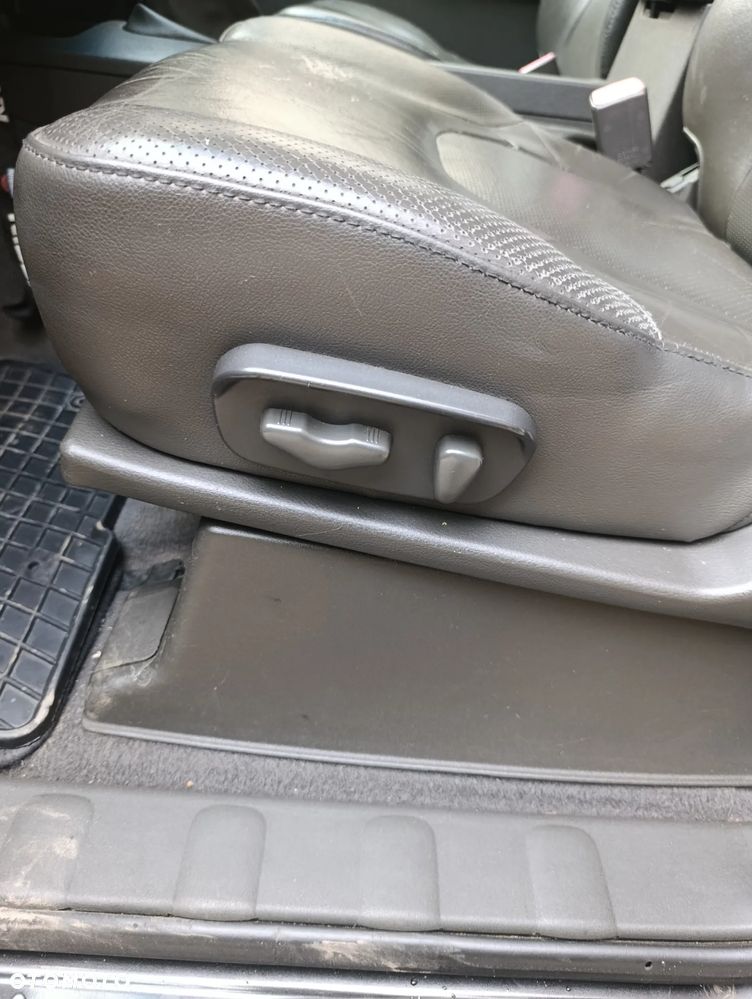 Nissan Navara 2.5 TDi Comfort / SE - 14