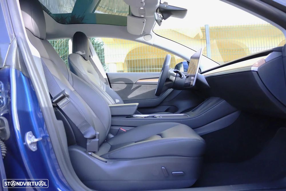 Tesla Model 3 Standard Range Plus RWD - 25